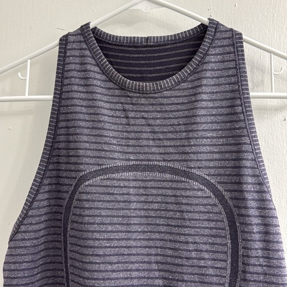 Lululemon Run: Swiftly Tech Tank,size 6
Rugby Stripe Tonal Heathered Black Grape - Picture 10 of 13